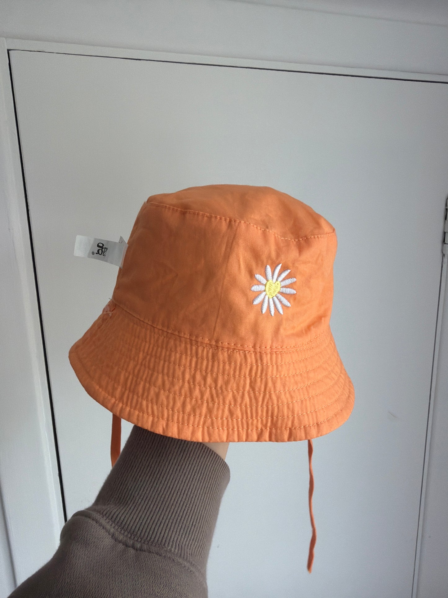 Chapeau réversible tag Small bébé