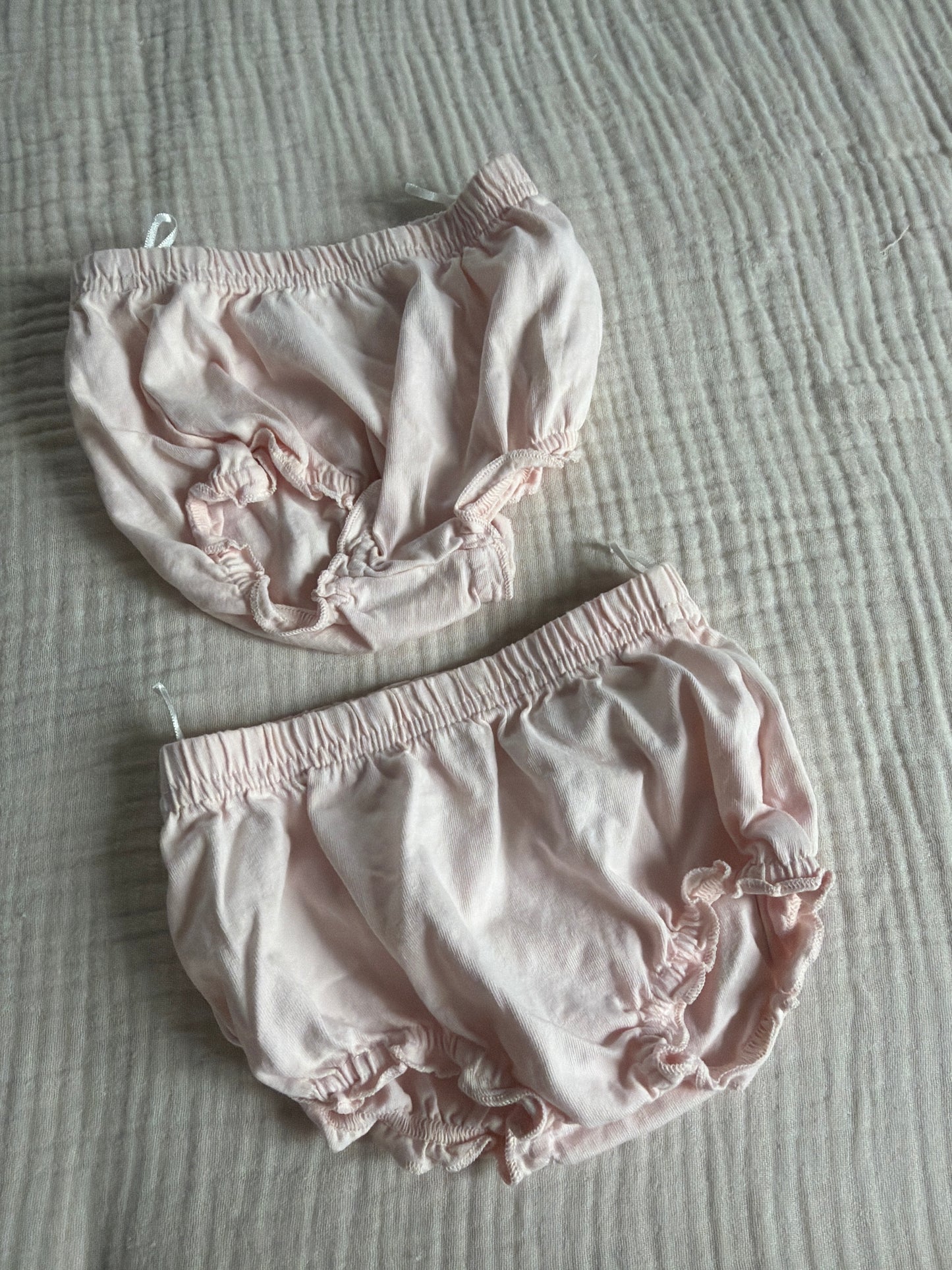 Cache couche dessous de robe H&M 6-9 mois