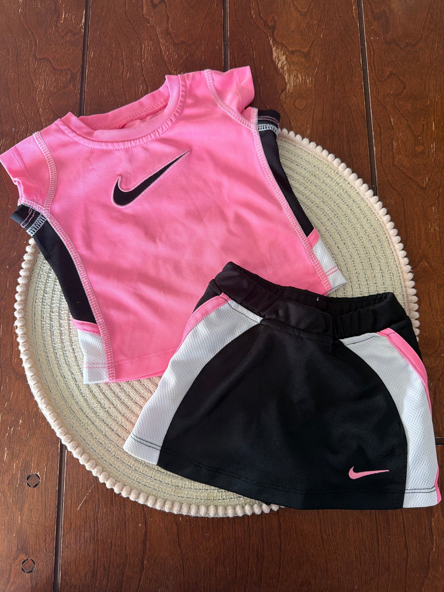 Ensemble Nike 12 mois