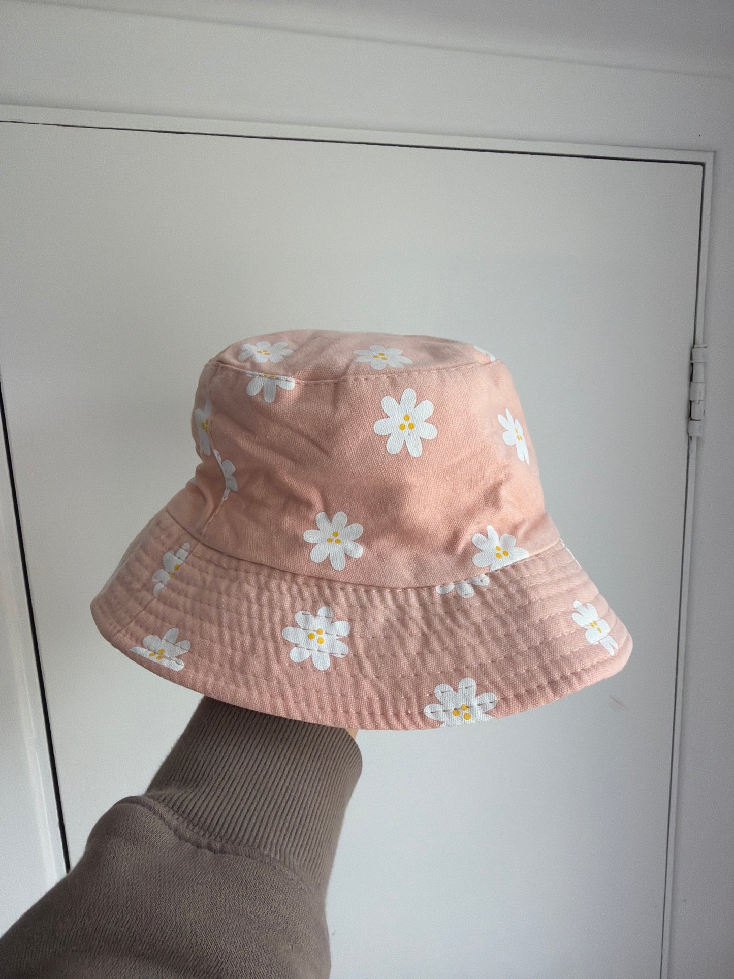 Chapeau 12-24 mois (pas d’étiquette)