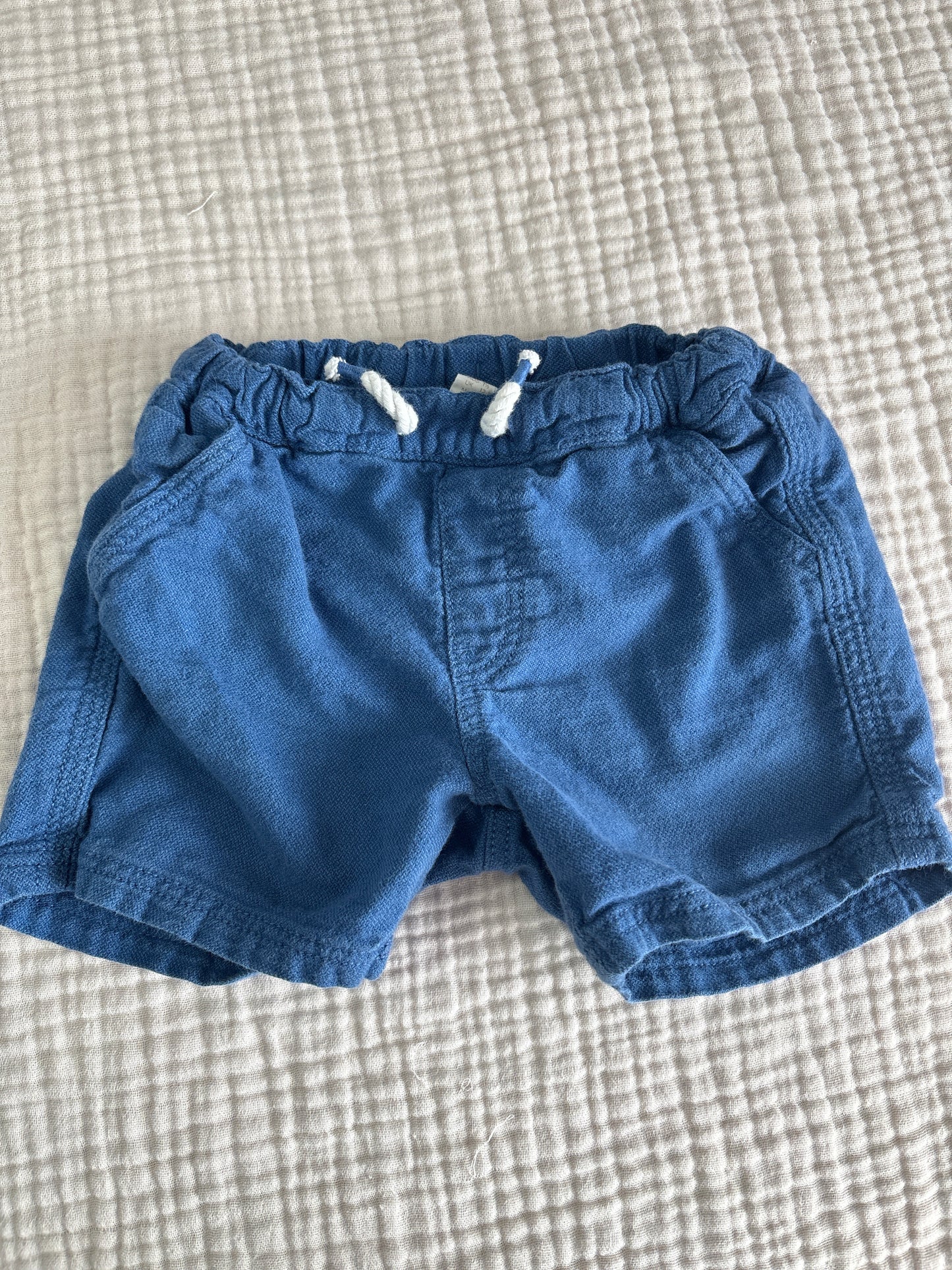 Culotte courte 12-18 mois