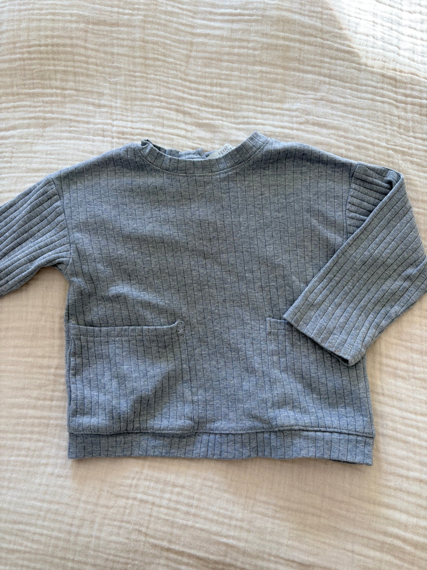 Chandail manche longue style crewneck H&M 9-12 mois