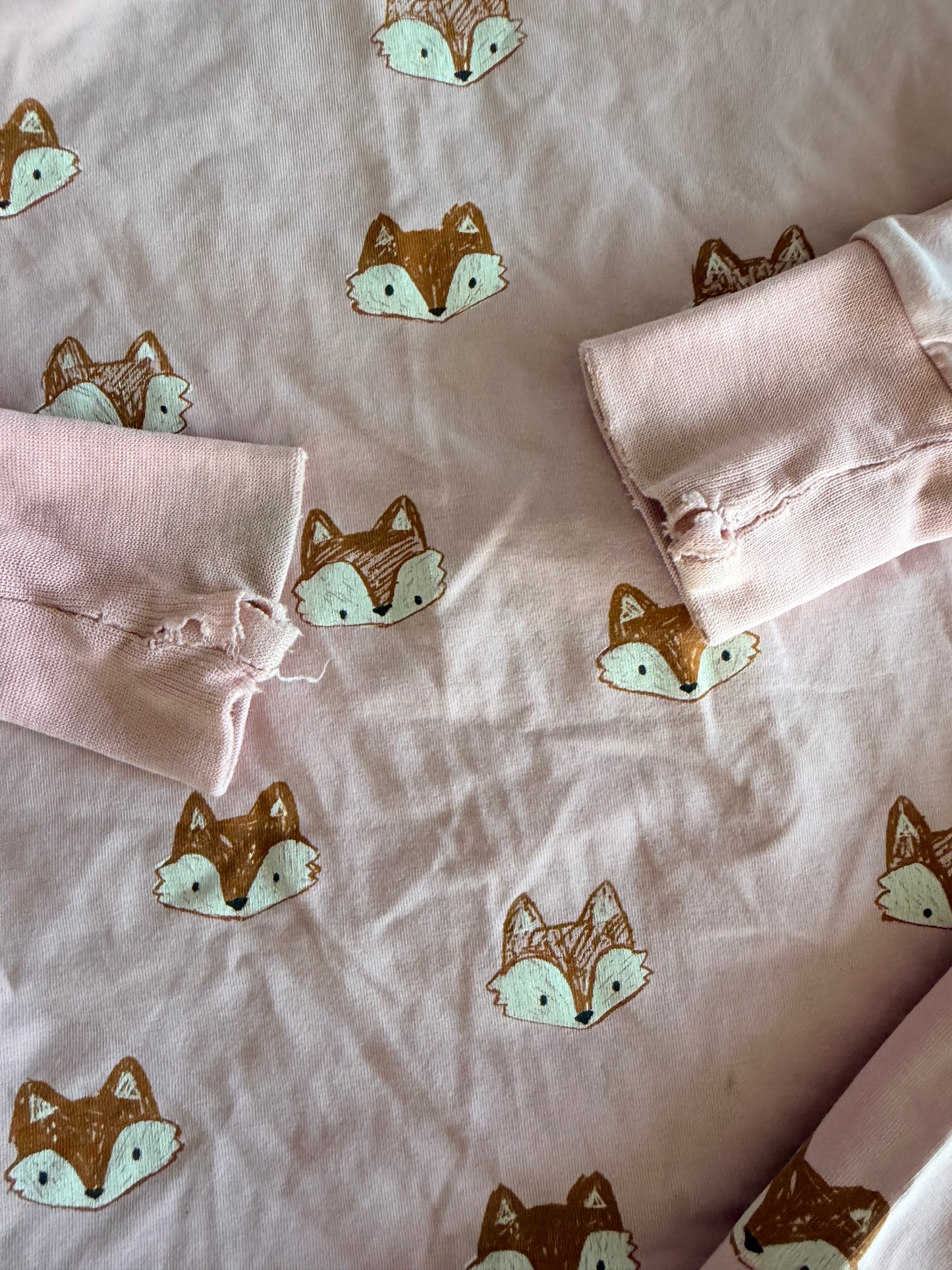 Pyjama Souris Mini 4 ans (imparfait) voir photo