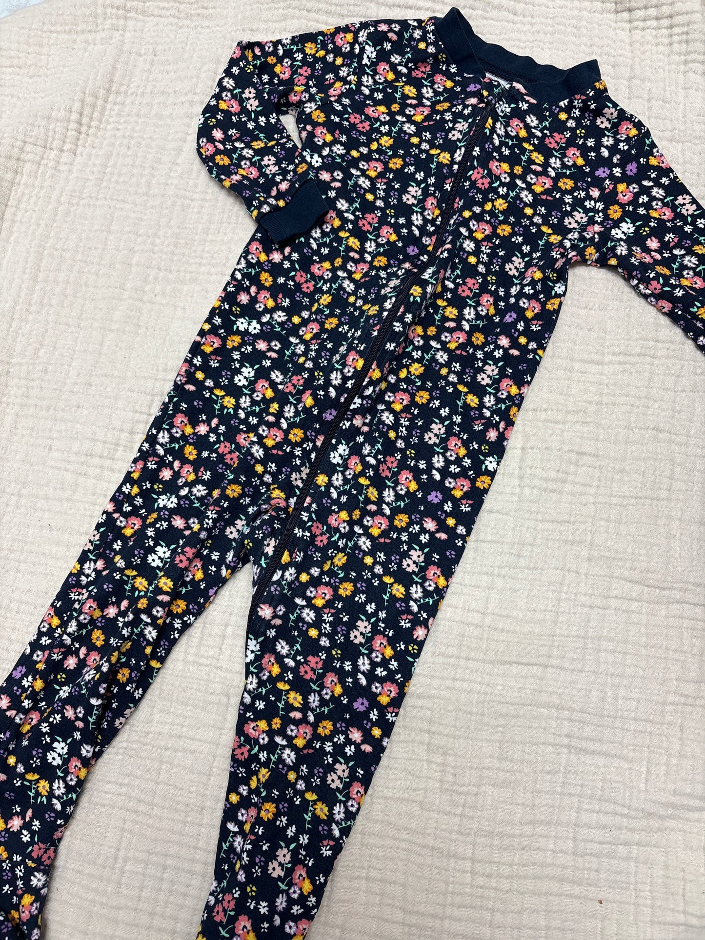 Pyjama george 2T