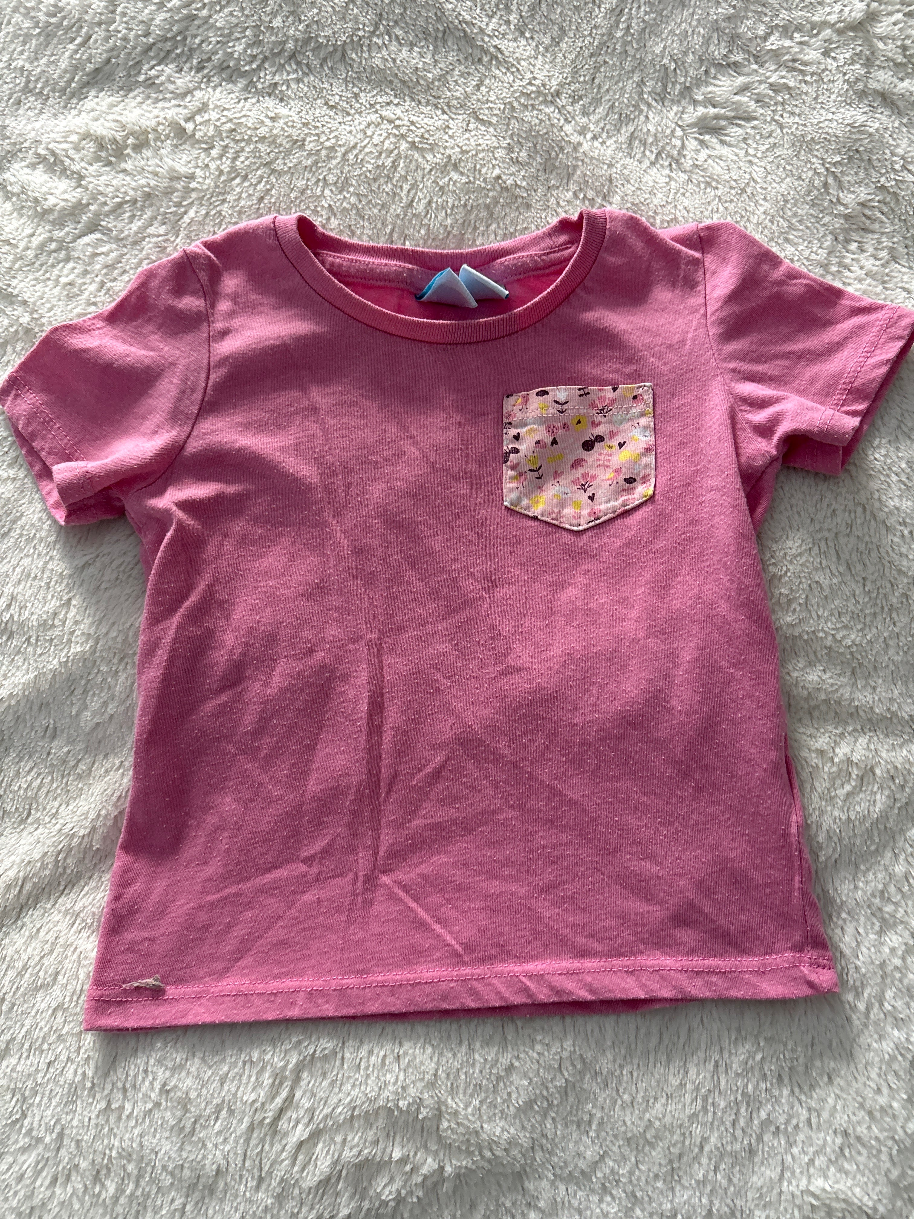 T-Shirt tag 24 mois