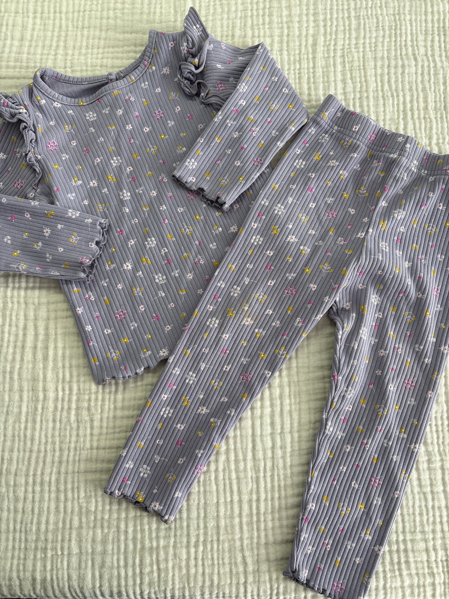 Ensemble George 18-24 mois (imparfait)