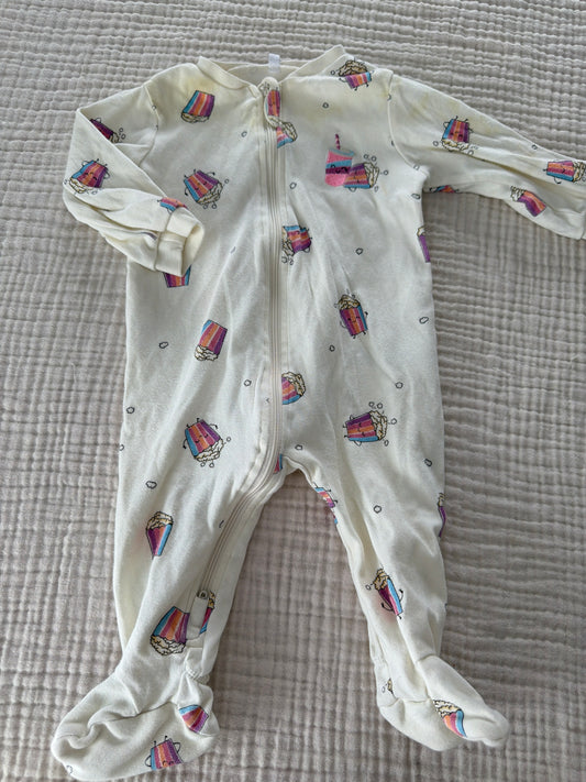 Pyjama pekkle 6 mois (imparfait)