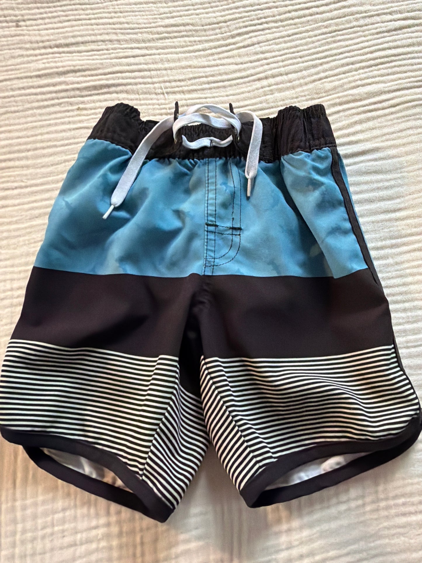Maillot de bain romy & askel 3 ans