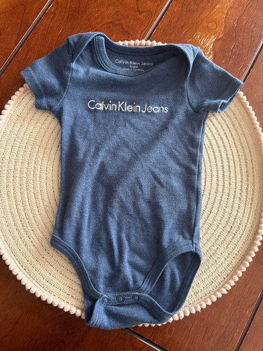 Cache couche Calvin Klein 3-6 mois