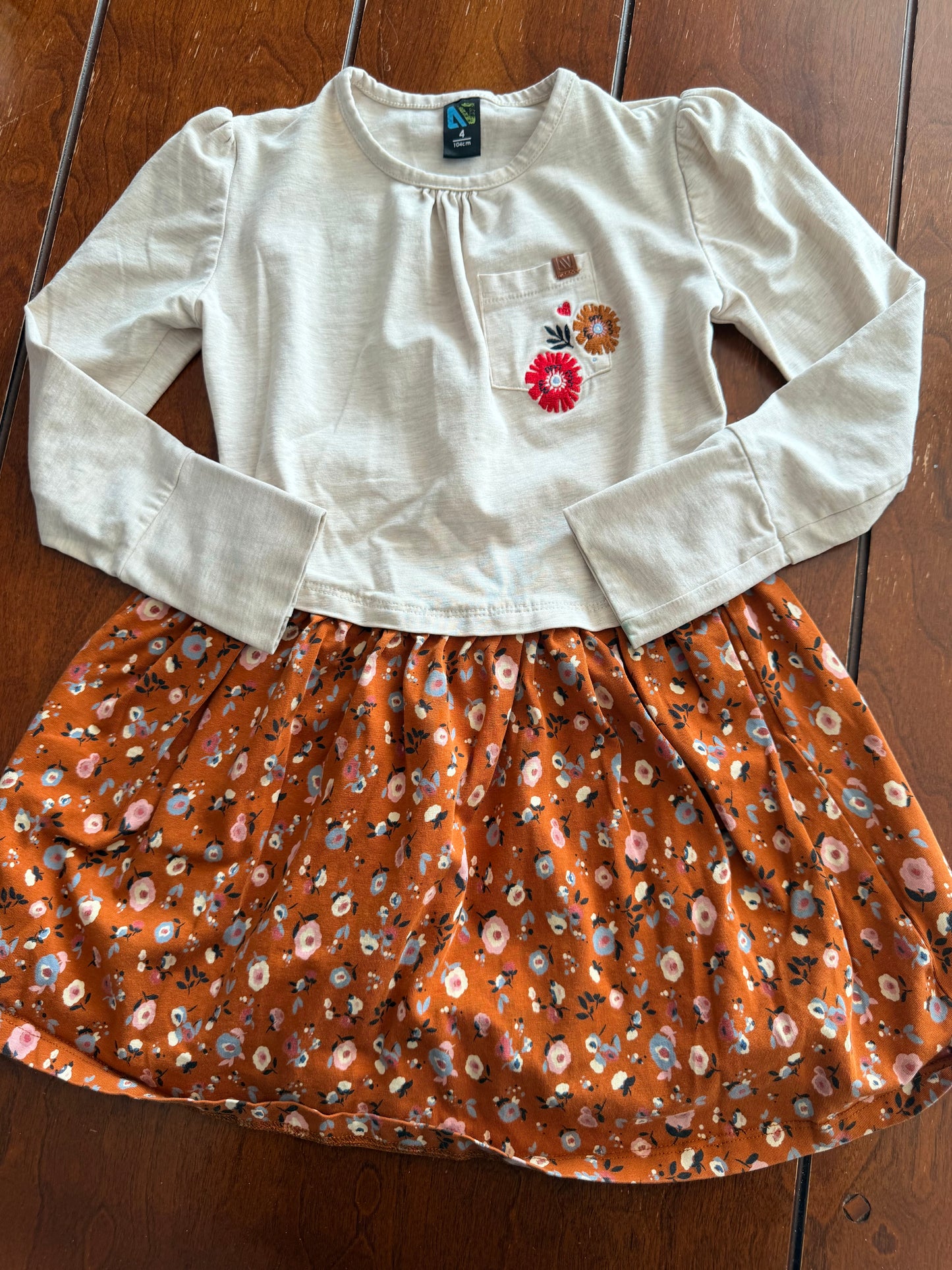 Robe nano 4 ans