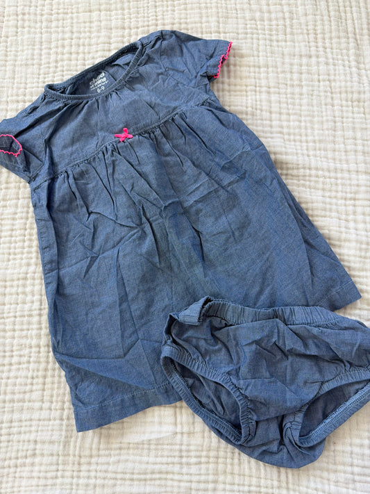 Robe carter’s 6-9 mois