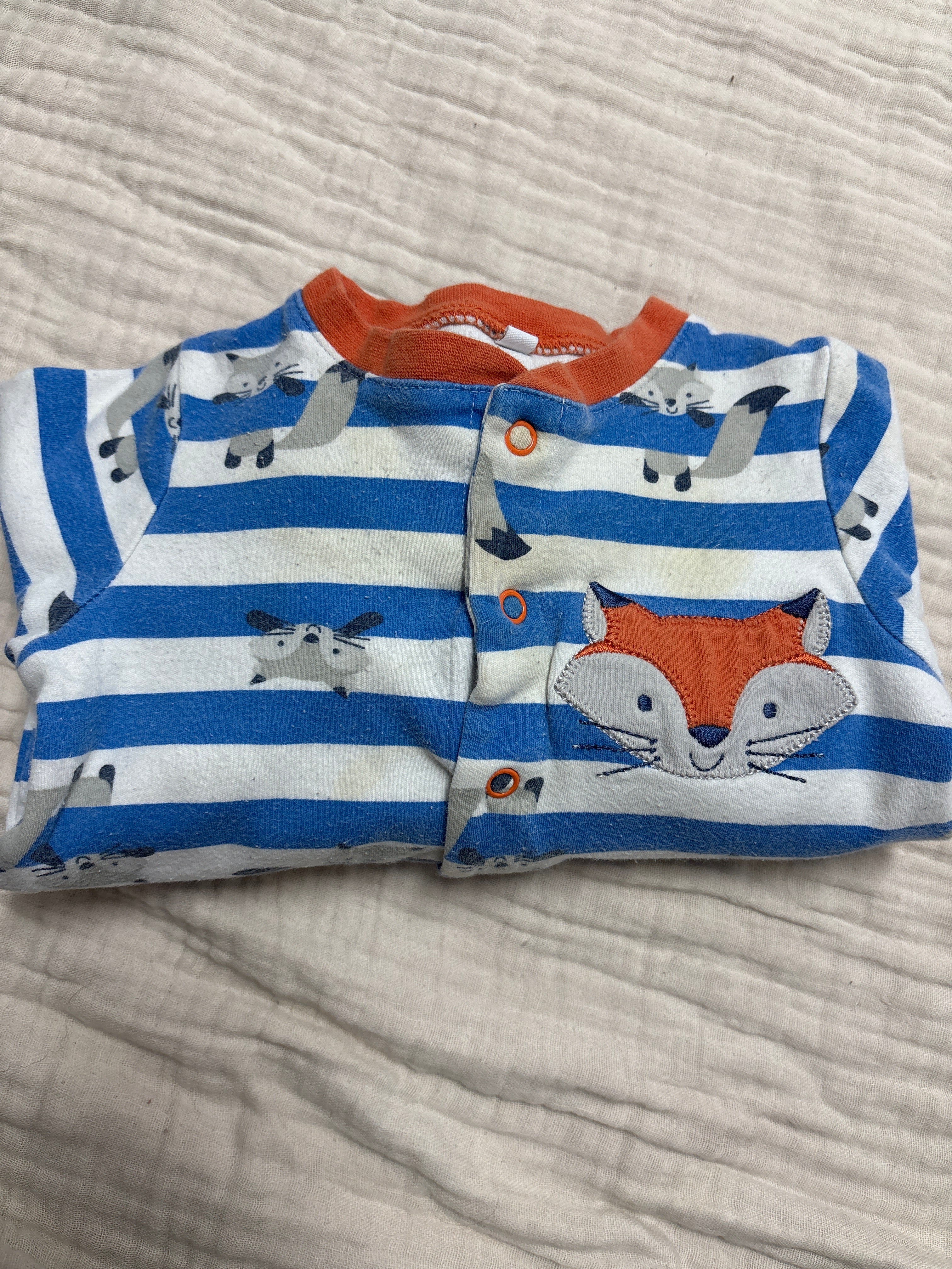 Pyjama Pekkle 12 mois taché