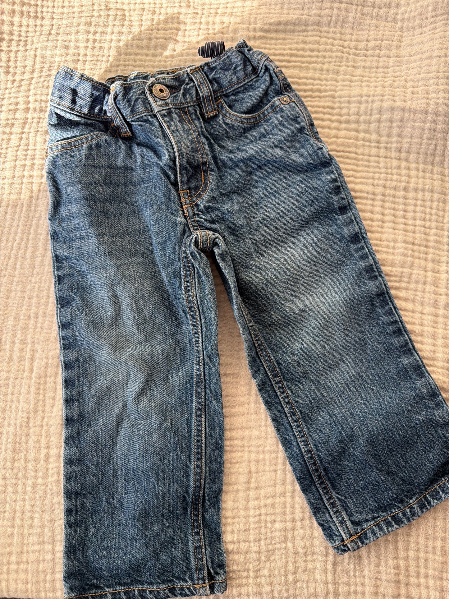 Jeans b’gosh 2T