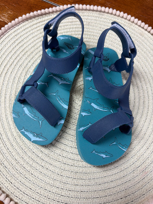 Sandales gr8-9