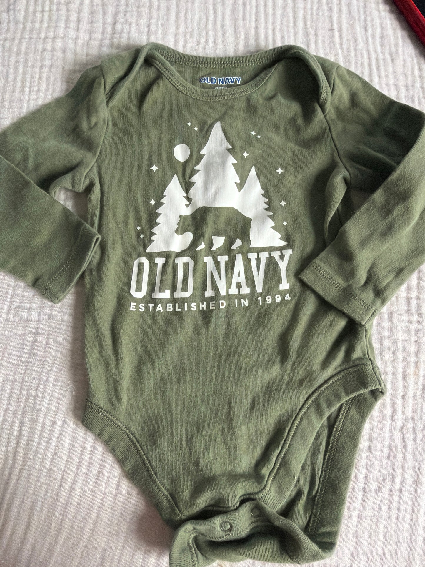 Cache couche old navy 6-12 mois
