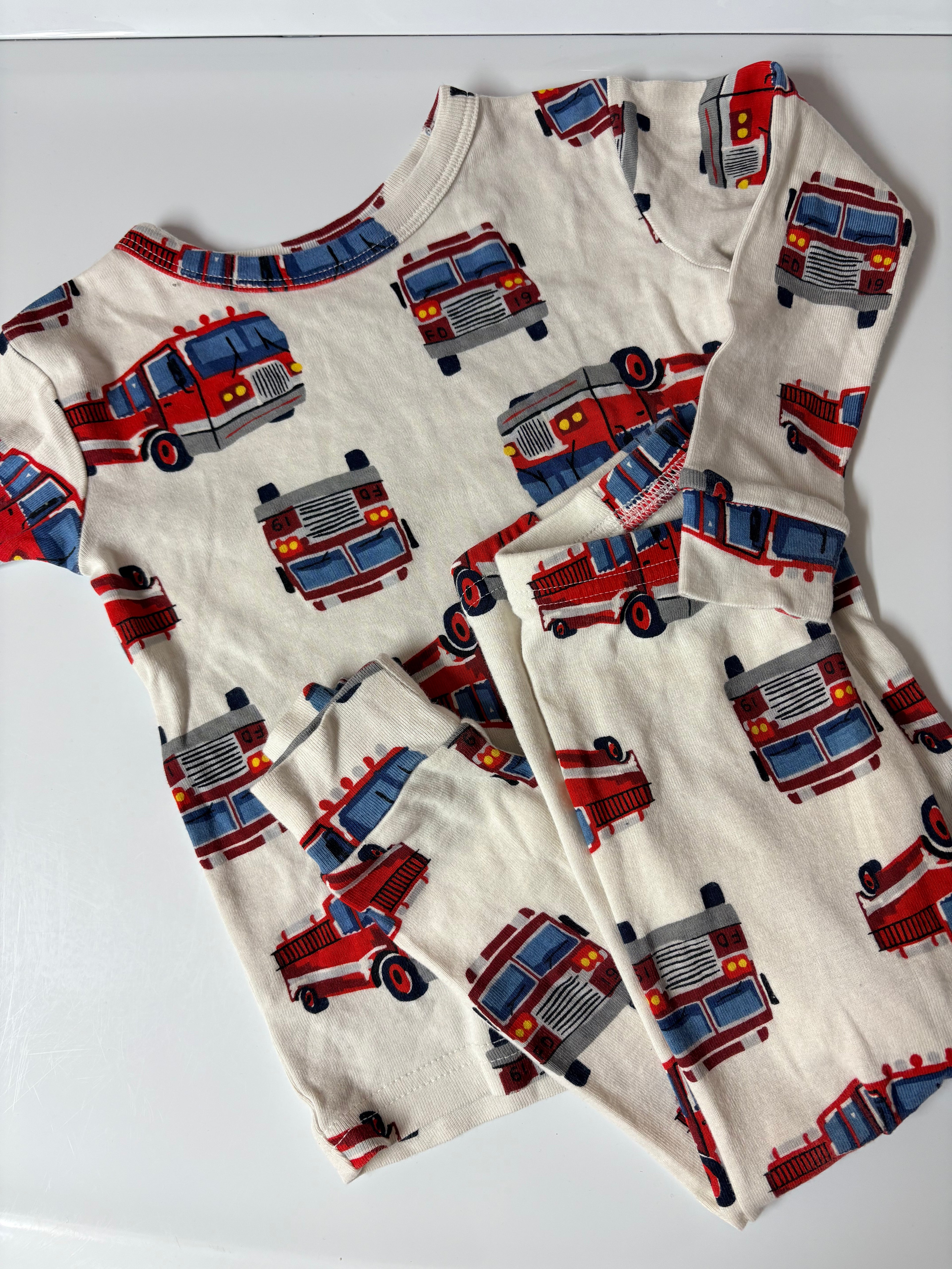 Pyjama 2 pièce GAP 2 ans