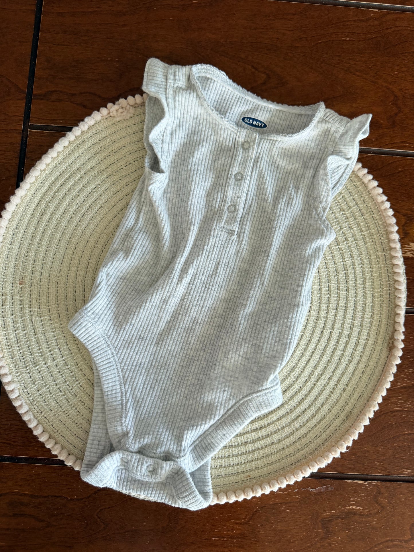 Cache couche old navy 3-6 mois